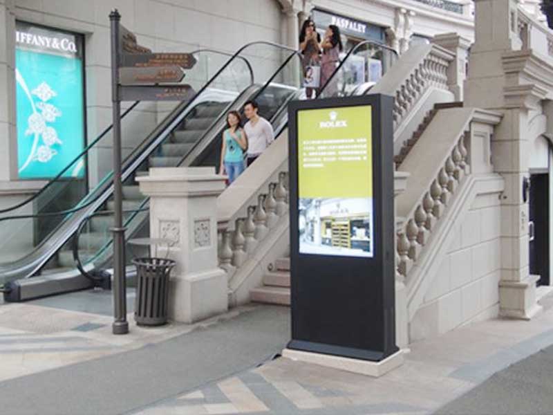YEROO-Find Outdoor Totem Interactive Touch Screen Kiosk From Yeroo Bus Shelter-13